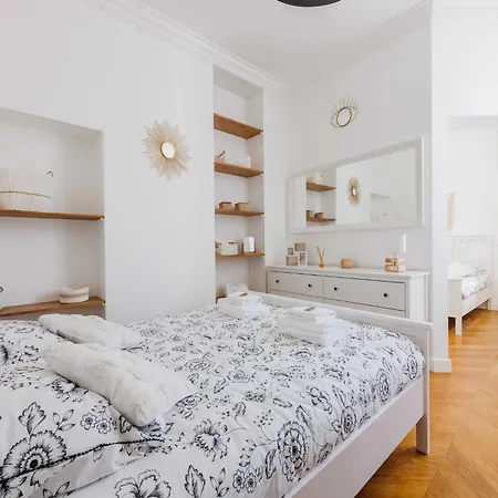 Charming 2 Bdr 4p - Marais